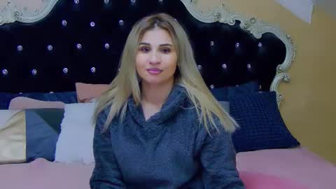 sophia smith4146 online show from 12, 2, 2025