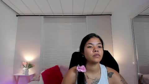  S O P H I A  online show from 8, 4, 2026