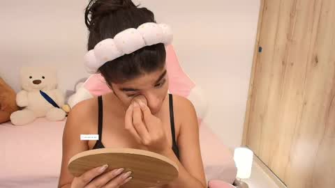 Sophia Storm online show from 17, 4, 2026