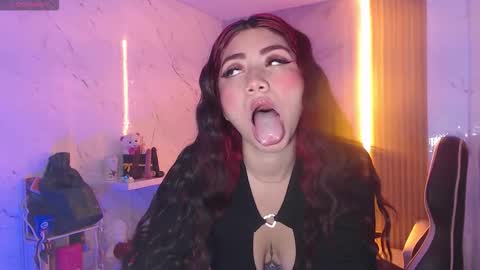 Sophia online show from 17, 12, 2025