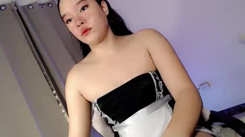 sophia_walker18 online show from 19, 4, 2026