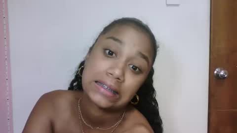 Snapshot of sophiacastro19 chatting on 20, 3, 2026 Sophia online show from 20, 3, 2026