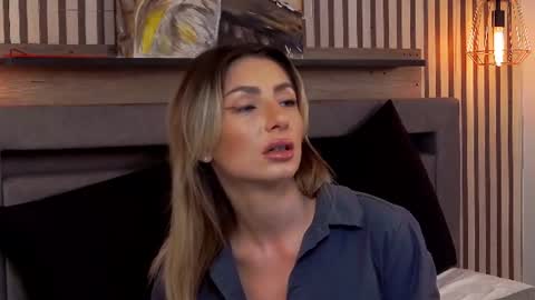 Snapshot of sophialace chatting on 1, 8, 2026 Sophia Lace online show from 1, 8, 2026