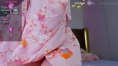 Snapshot of sophialaxx chatting on 4, 10, 2025 Sophia online show from 4, 10, 2025