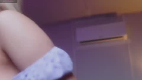 Snapshot of sophialaxx chatting on 20, 6, 2026 Sophia online show from 20, 6, 2026
