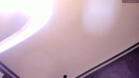 Im sophie  online show from 15, 10, 2025