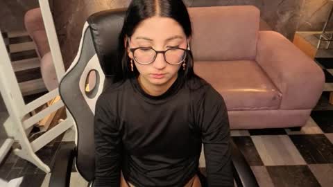 sophie_jones_b online show from 20, 2, 2026