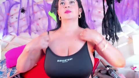 sophie_newton online show from 26, 10, 2025