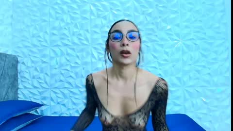 sophie_willow online show from 5, 4, 2026