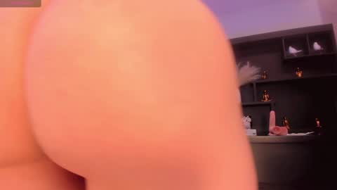 Sophie online show from 16, 2, 2025