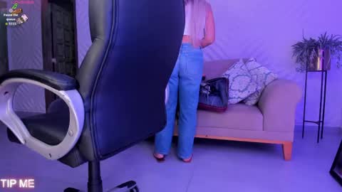 Sophie online show from 17, 4, 2026