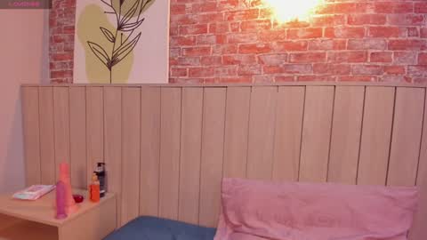 Sophie online show from 6, 12, 2024