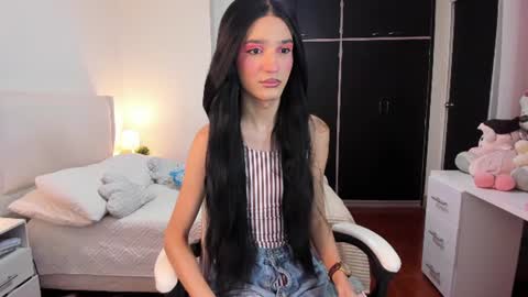 Snapshot of sophiecornett chatting on 2, 8, 2026 online show from 2, 8, 2026