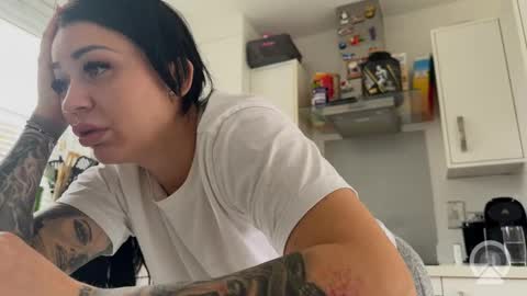 Snapshot of sophiekai_x chatting on 16, 11, 2025 SophieKai x online show from 16, 11, 2025