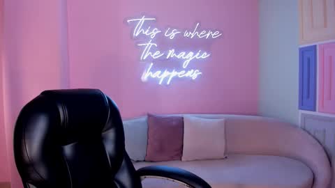 Sophie online show from 26, 2, 2026