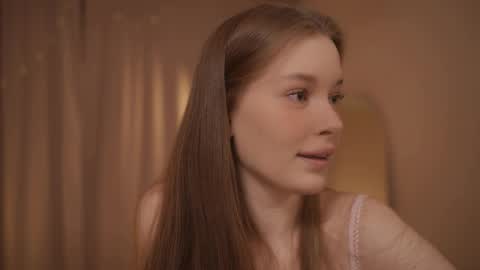 Sophie  Next stream  3 online show from 12, 3, 2025