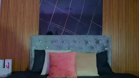 sophiexx__ online show from 5, 4, 2026