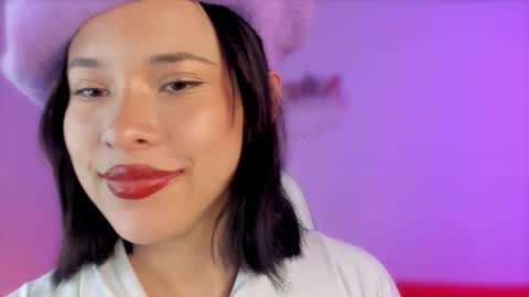 Sophiie Williams online show from 19, 12, 2024