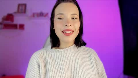 Sophiie Williams online show from 1, 1, 2025