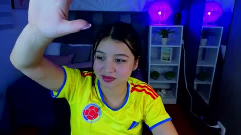 Sophy  online show from 19, 6, 2026
