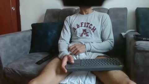 Snapshot of sornero777111 chatting on 2, 4, 2026 businessman online show from 2, 4, 2026