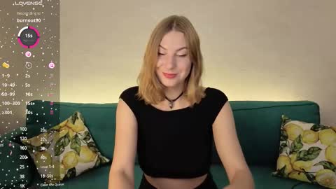 Snapshot of soulmategirl chatting on 6, 11, 2025 SoulMate online show from 6, 11, 2025