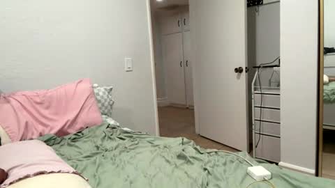 Longhaitianbbc  thick latina online show from 26, 6, 2026