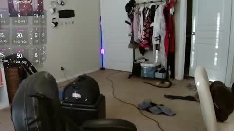 Bunnydathug online show from 21, 9, 2025