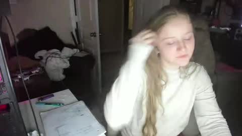 Bunnydathug online show from 27, 11, 2025