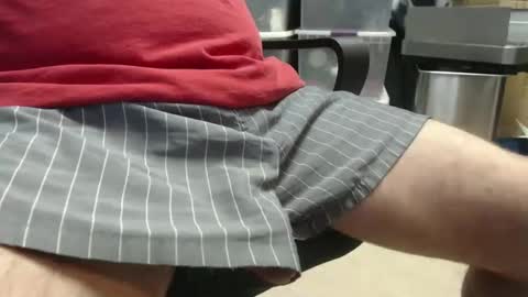 Snapshot of southerncock8 chatting on 28, 2, 2026 KIT online show from 28, 2, 2026