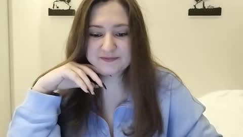 Snapshot of sovagloomy chatting on 7, 11, 2025 sovagloomy online show from 7, 11, 2025