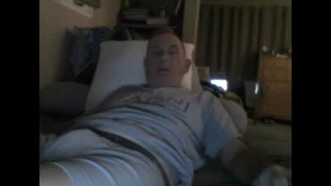 Snapshot of sox1957 chatting on 21, 11, 2025 sox1957 online show from 21, 11, 2025