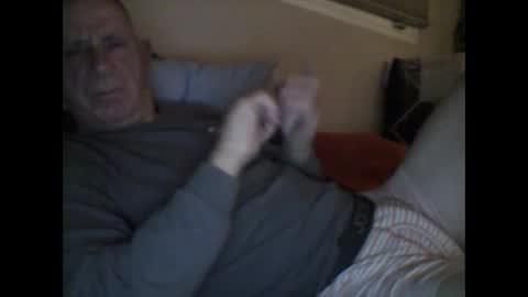 Snapshot of sox1957 chatting on 1, 12, 2025 sox1957 online show from 1, 12, 2025