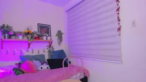 Sarah Valentina online show from 28, 2, 2025