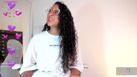 Snapshot of soyjuliana19 chatting on 1, 10, 2025 Juliana online show from 1, 10, 2025