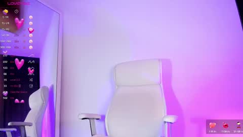 Snapshot of soyjuliana19 chatting on 3, 10, 2025 Juliana online show from 3, 10, 2025