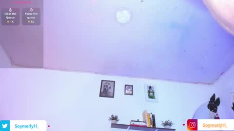 Independent Model Merly online show from 23, 11, 2025