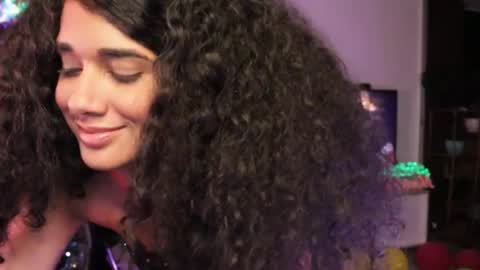 You want to talk to me more personal follow me in My Channel VIP  50 the discount       online show from 21, 12, 2024