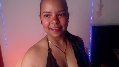 Snapshot of soytucolor chatting on 12, 12, 2024 Paula  add me on snap online show from 12, 12, 2024