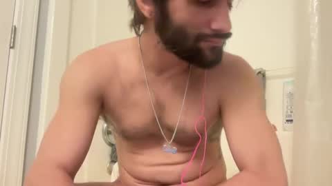 Snapshot of spacecase843 chatting on 10, 1, 2025 TrndSettrz online show from 10, 1, 2025