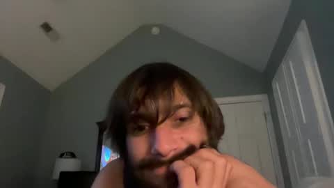 Snapshot of spacecase843 chatting on 4, 2, 2025 TrndSettrz online show from 4, 2, 2025