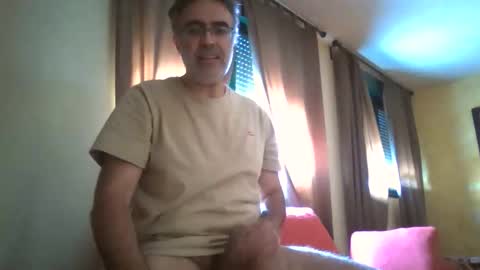 Snapshot of spanishshow chatting on 18, 5, 2026 spanishshow online show from 18, 5, 2026