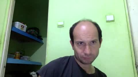 Snapshot of sparei7 chatting on 13, 10, 2025 Snaiky online show from 13, 10, 2025