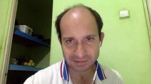 Snapshot of sparei7 chatting on 26, 10, 2025 Snaiky online show from 26, 10, 2025