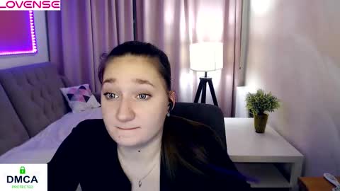 Snapshot of sparkling_starlet67 chatting on 27, 2, 2026 Ilona online show from 27, 2, 2026