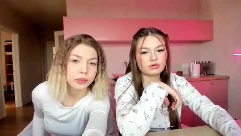 sparkly_18 online show from 26, 3, 2026