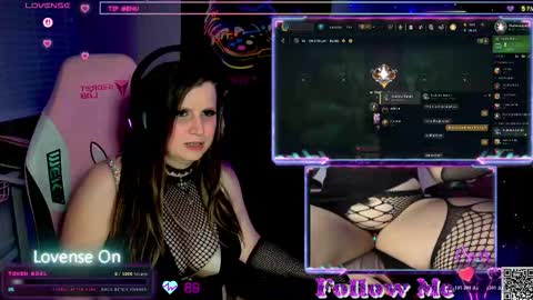 Snapshot of sparksafterdark chatting on 8, 1, 2026 sparksafterdark online show from 8, 1, 2026