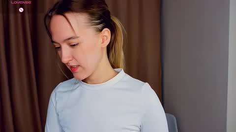 Snapshot of sparkusha chatting on 14, 2, 2026 Mary online show from 14, 2, 2026