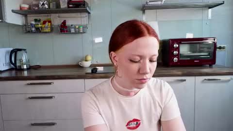 Snapshot of sparky_fox chatting on 13, 6, 2026 Nika online show from 13, 6, 2026