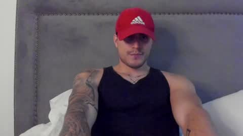 Snapshot of spartacozz chatting on 5, 1, 2025 spartacozz online show from 5, 1, 2025